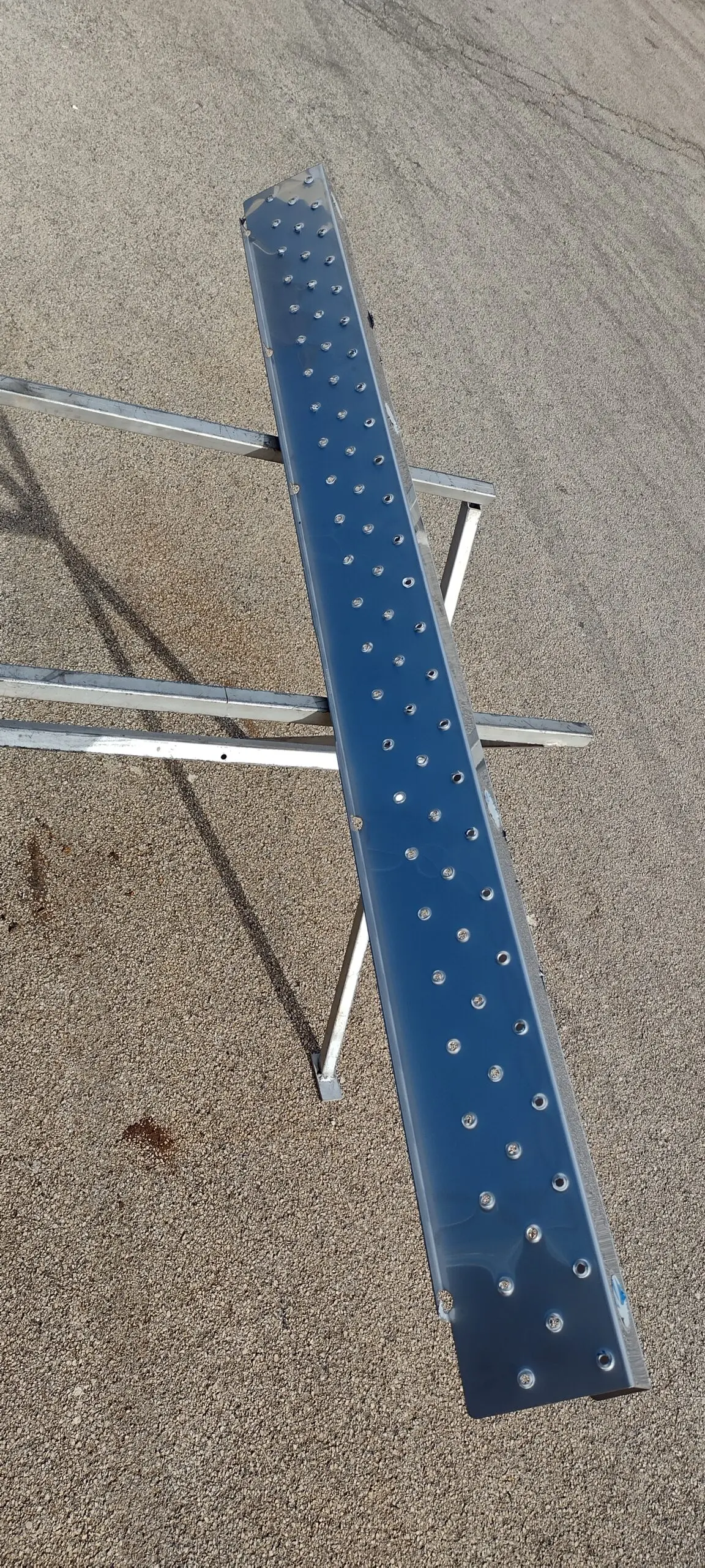 Copriparaurti in acciaio inox con fori per sensori - immagine 2